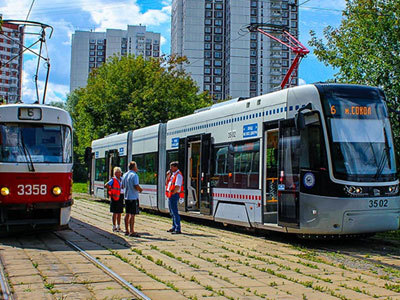 Москвичи подтверждают: город поехал быстрее